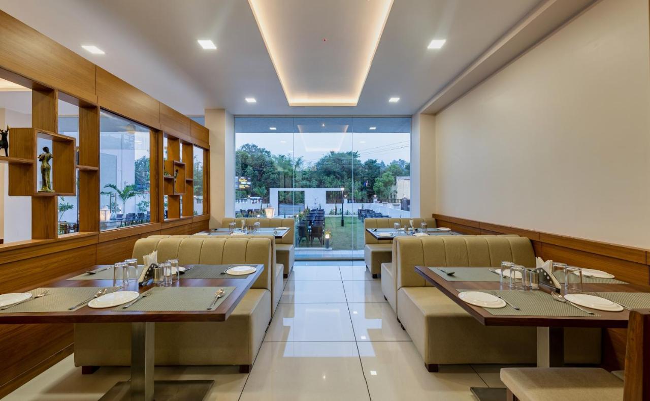 Hotel Grand Indu, 3 Star קולהאפור מראה חיצוני תמונה